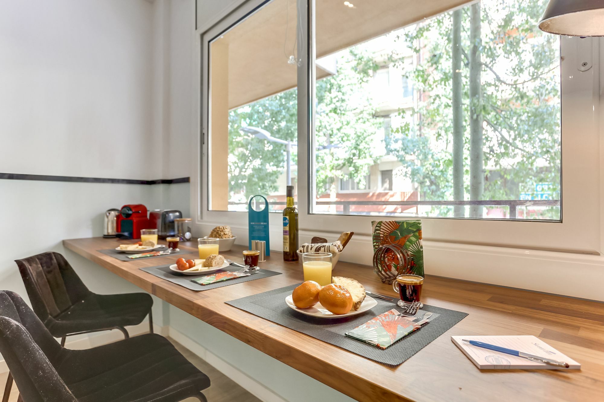 Sweett - Sants Apartman Barcelona Kültér fotó