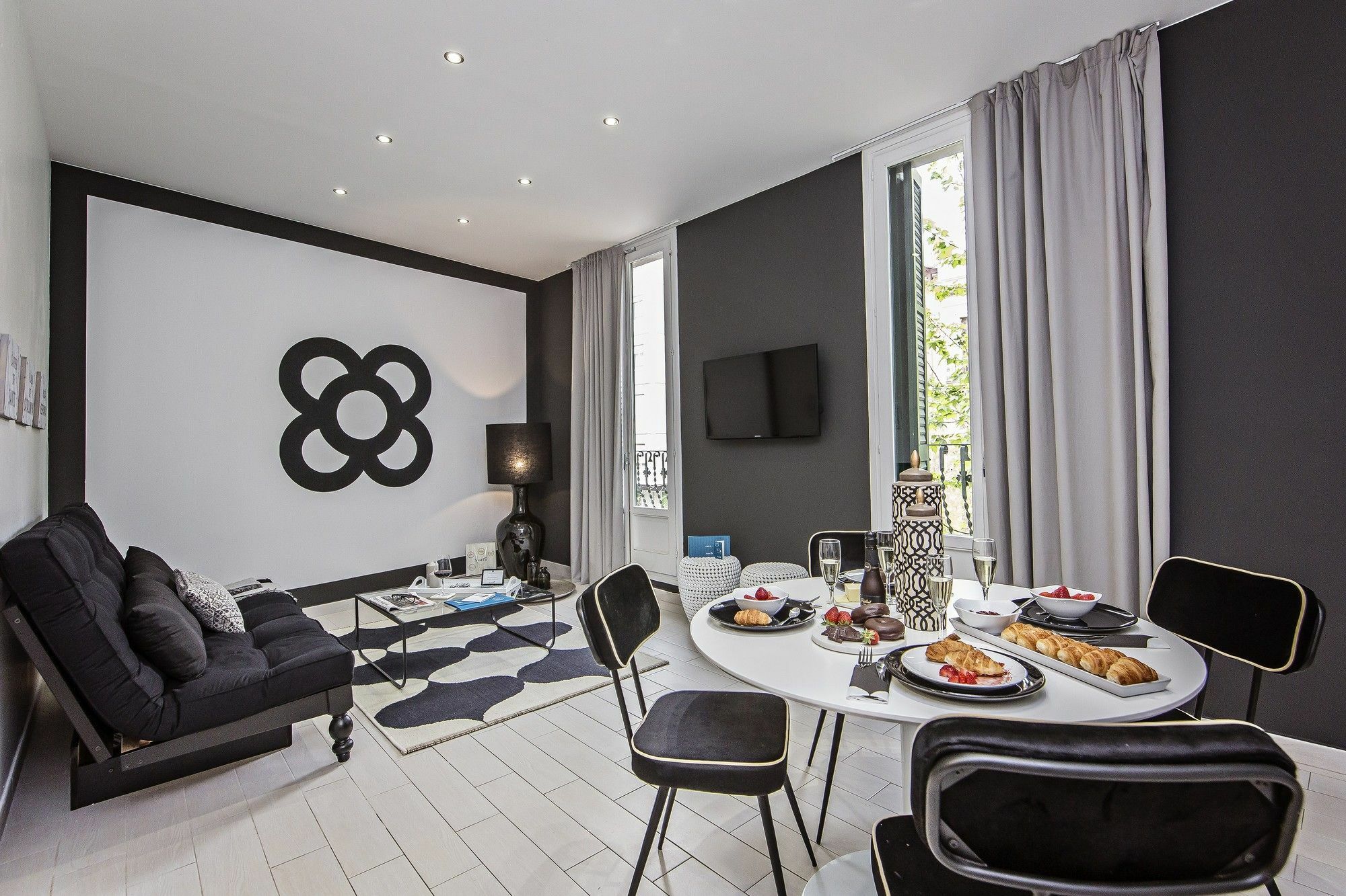 Sweett - Sants Apartman Barcelona Kültér fotó